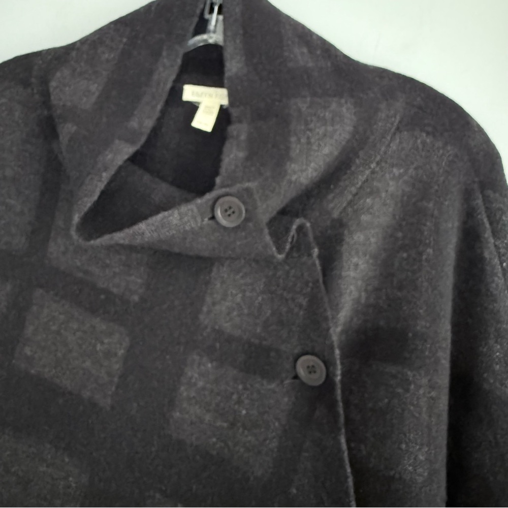 Eileen Fisher Wool Plaid Poncho Cape Wrap Gray Black Check Button Neck One Size - Picture 12 of 16